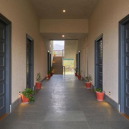 The Hunting Lodge Resort Udaipur - Villas & Pool Dabok 外观 照片