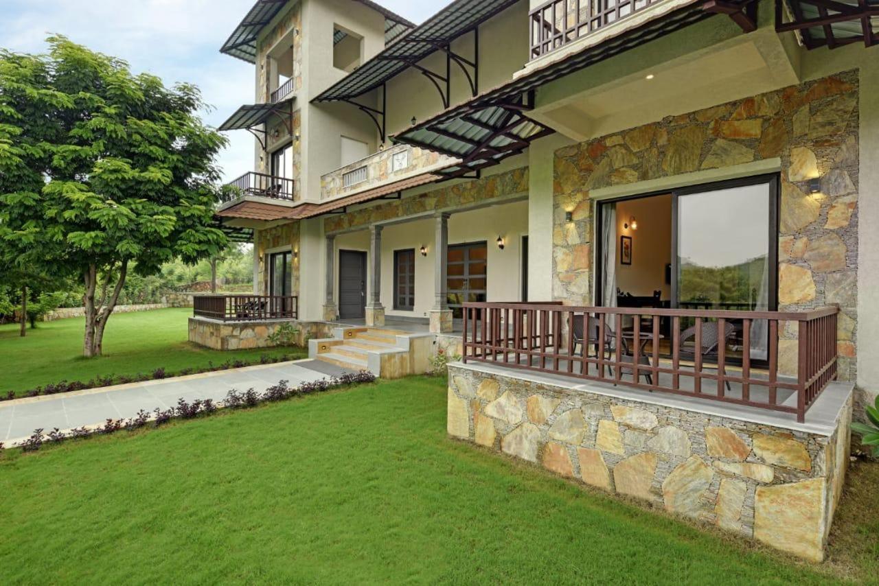 The Hunting Lodge Resort Udaipur - Villas & Pool Dabok 外观 照片